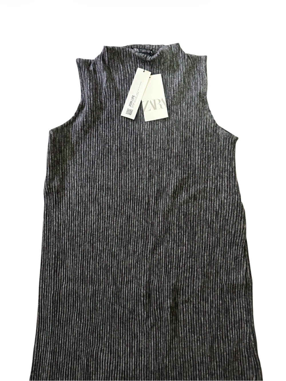 Sweater Subcategory Identification - Picture 4 of 7